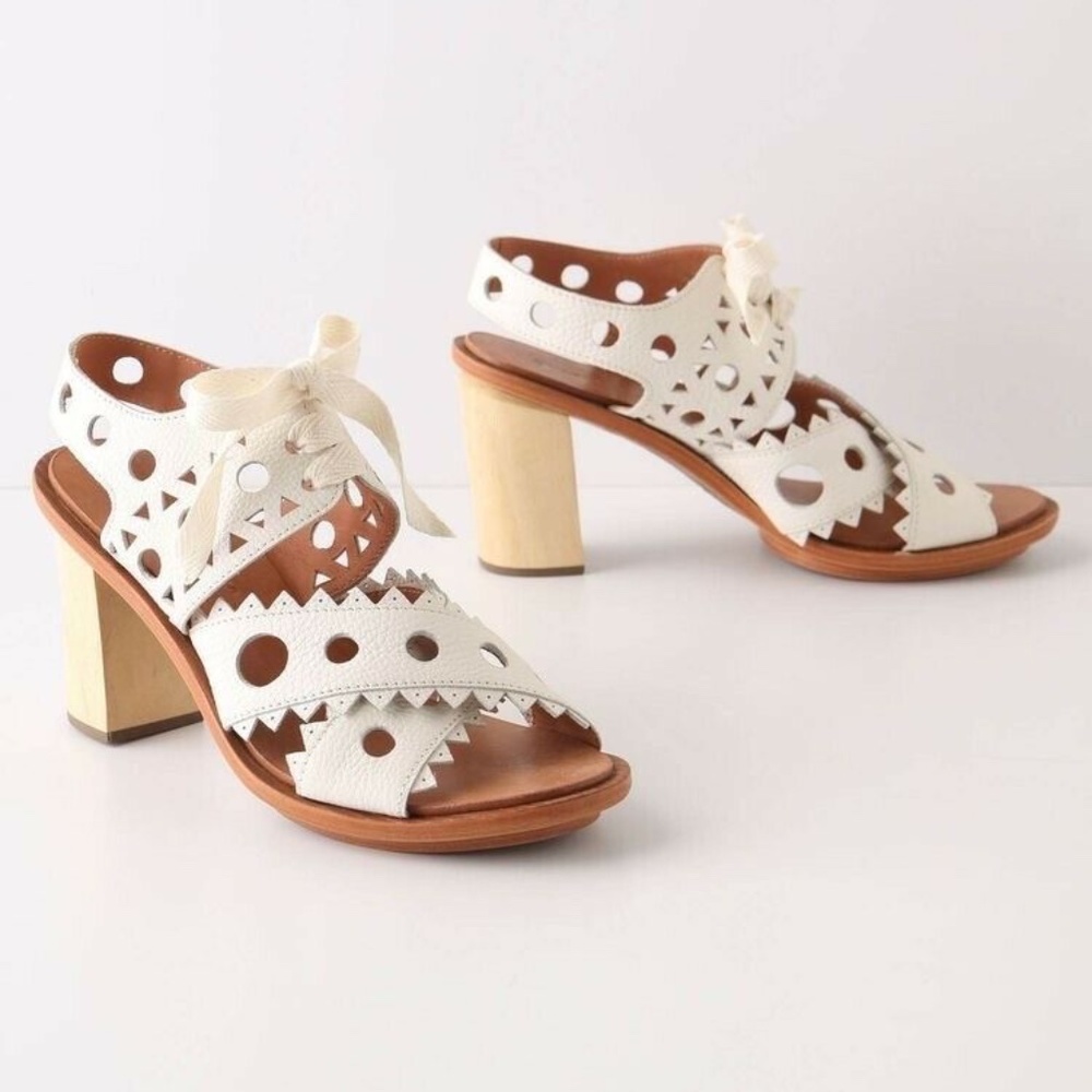 Leifsdottir Riika White Heeled Sandal sz 39